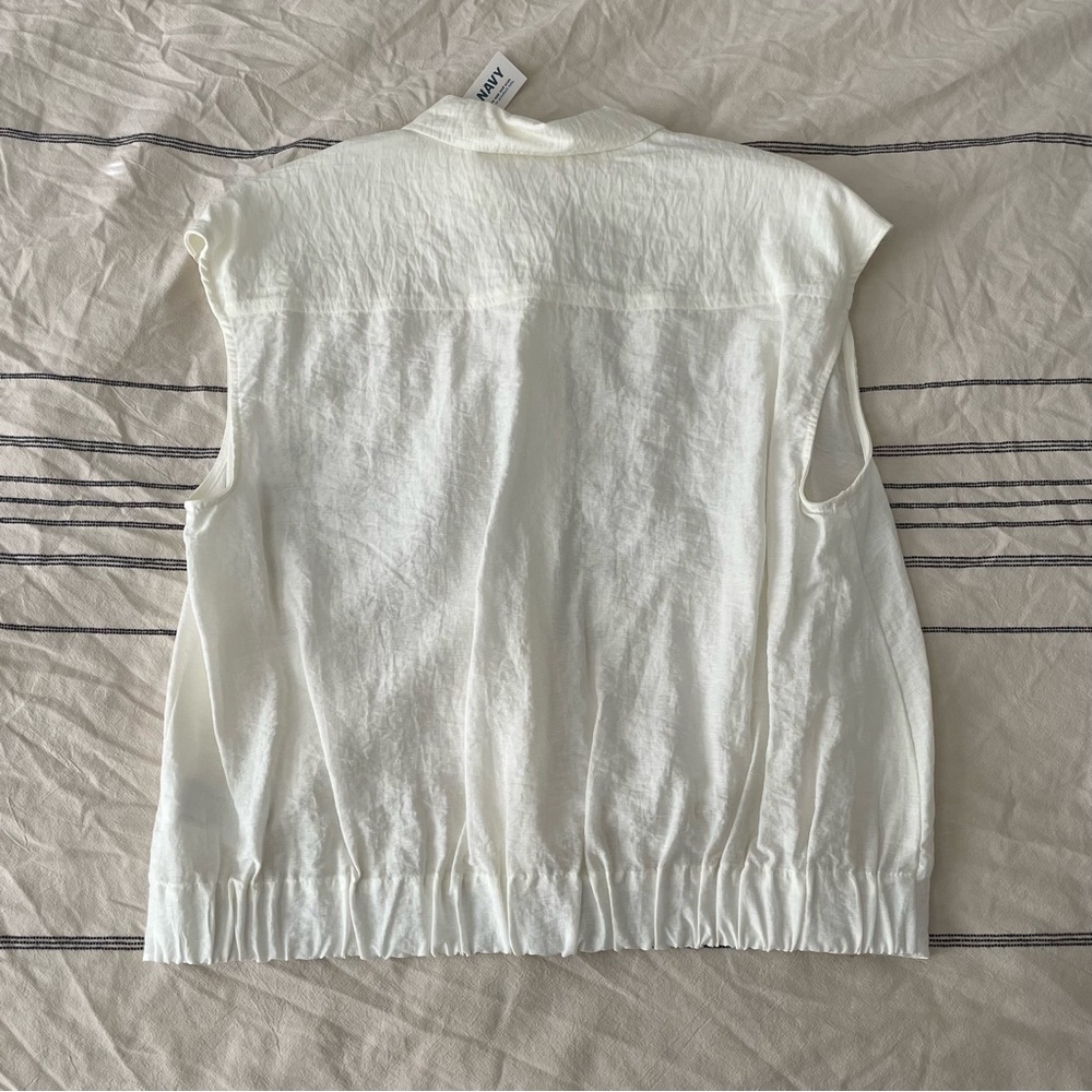 NWT Dolman-Sleeve Twist-Front Button-Down Shirt - Picture 3 of 3